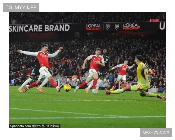 特罗萨德状态回升助力英超冲刺阶段,成为球队关键力量 特罗萨德状态回升助力英超冲刺阶段,成为球队关键力量