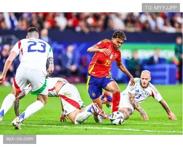 西班牙国家队时隔44年首夺世界杯，2010年南非赛场书写历史新篇章