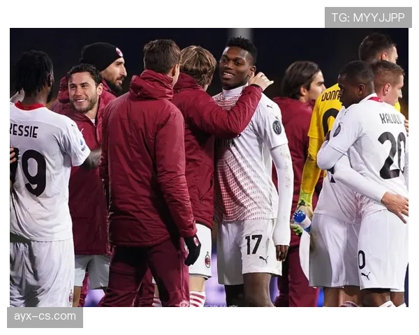 米兰锋线火力全开,球队表现稳健继续稳居联赛前列 米兰锋线火力全开,球队表现稳健继续稳居联赛前列