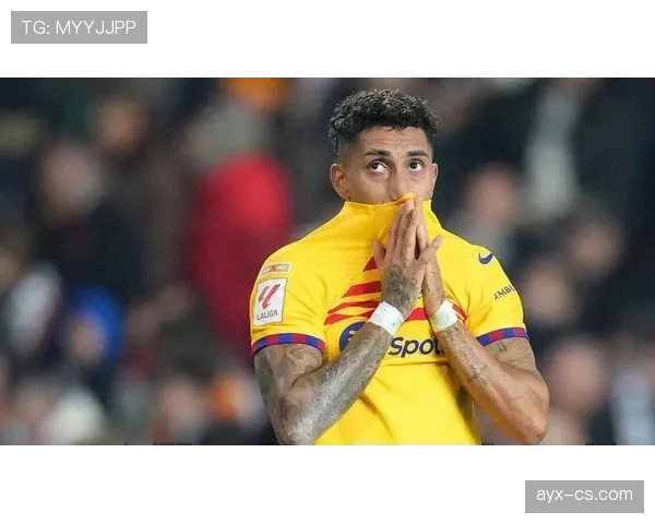 拉菲尼亚:从中游球队核心到豪门边锋的地位跃迁 拉菲尼亚:从中游球队核心到豪门边锋的地位跃迁