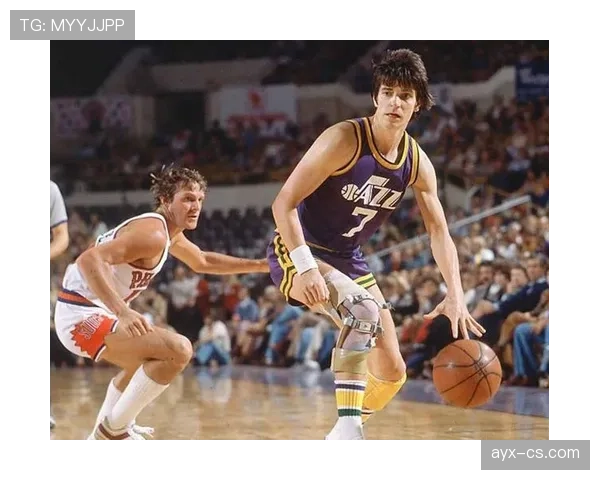 马拉维奇无球跑动提升后卫表现显著，助攻与得分结构均优于同届控卫