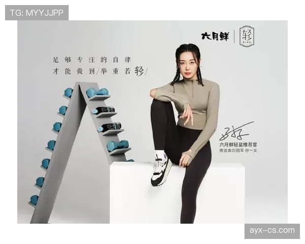 孙一文训练完直接啃冰棍，这自律和放纵的切换也太真实了